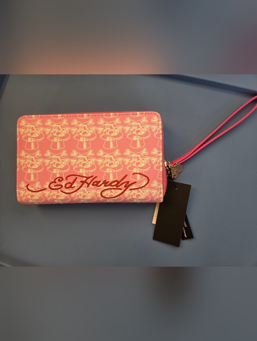 Ed Hardy Pink Tiger Wristlet Wallet NWT - Picture 3 of 10